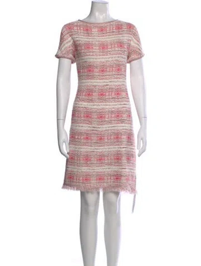 Pre-owned St John Tweed Pattern Knee-length Dress In Pink