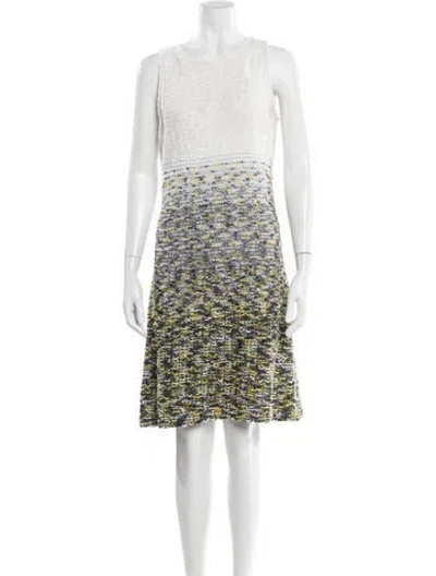 Pre-owned St John Tweed Pattern Knee-length Dress In White