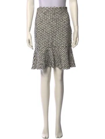 Pre-owned St John Tweed Pattern Knee-length Skirt In Black