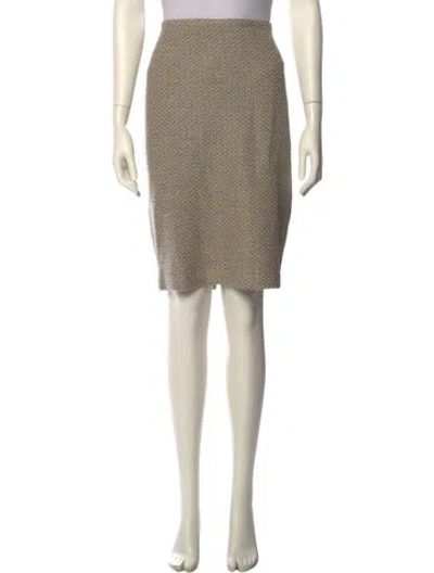 Pre-owned St John Tweed Pattern Knee-length Skirt In Neutral