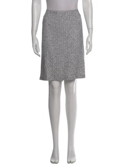 Pre-owned St John Tweed Pattern Knee-length Skirt In Neutral
