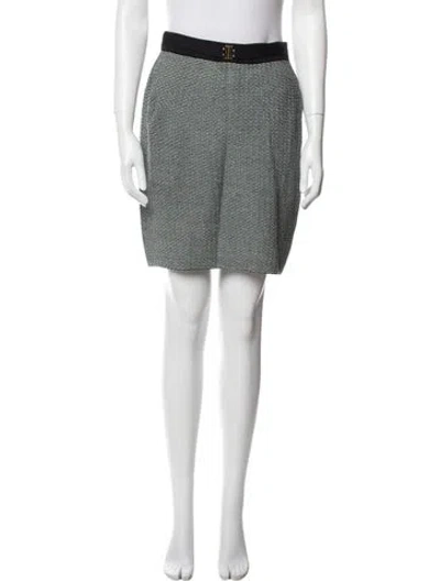 Pre-owned St John Tweed Pattern Mini Skirt In White