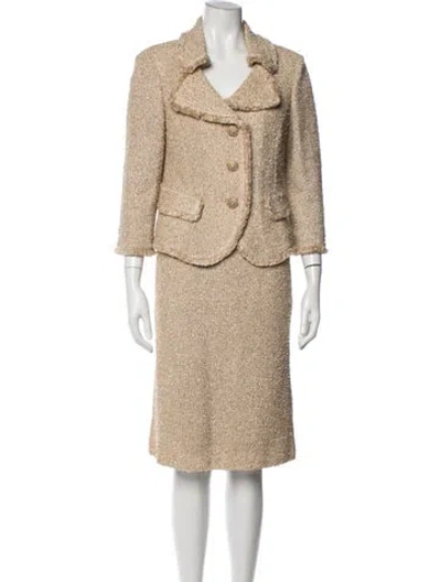 Pre-owned St John Tweed Pattern Raw-edge Trim Skirt Set In Gold
