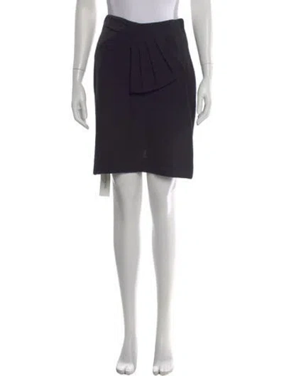 Pre-owned St John Vintage Knee-length Skirt In Black