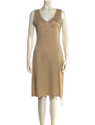 Pre-owned St John V-neck Knee-length Dress