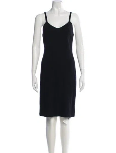 Pre-owned St John V-neck Knee-length Dress In Black