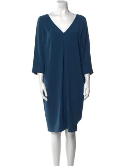 Pre-owned St John V-neck Knee-length Dress In Green
