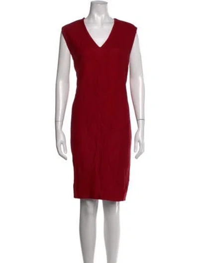 Pre-owned St John V-neck Knee-length Dress In Red