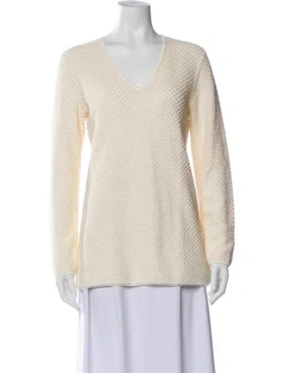 Pre-owned St John V-neck Long Sleeve Top In Neutral