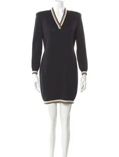 Pre-owned St John V-neck Mini Dress In Gray