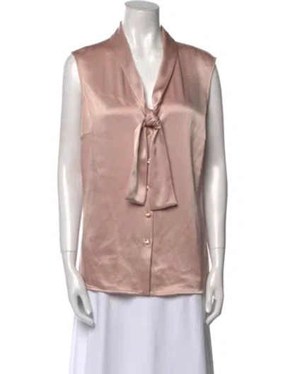 Pre-owned St John V-neck Sleeveless Blouse In Pink