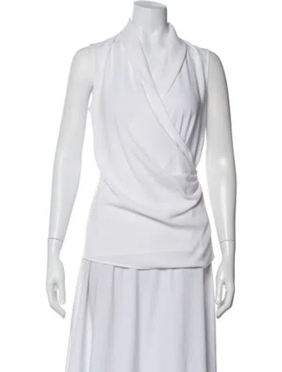 Pre-owned St John V-neck Sleeveless Top In White