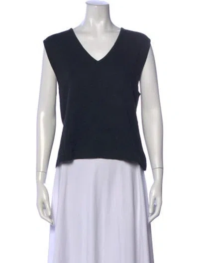 Pre-owned St John V-neck Sweater In Gray