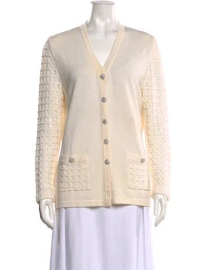 Pre-owned St John V-neck Sweater In Neutral
