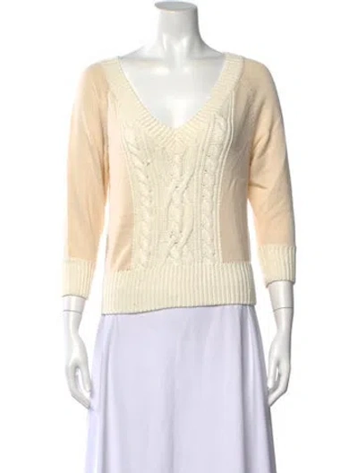 Pre-owned St John V-neck Sweater In Neutral