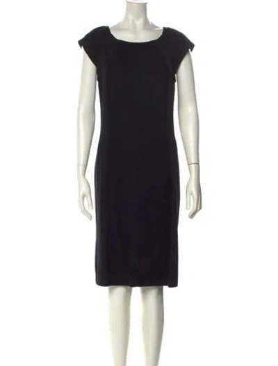 Pre-owned St John Wool Knee-length Dress In Black