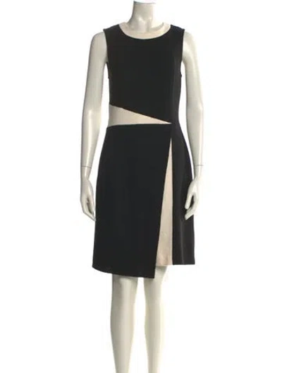 Pre-owned St John Wool Knee-length Dress In Black