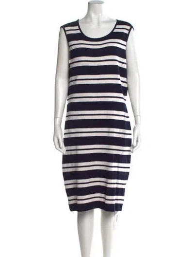 Pre-owned St John Wool Knee-length Dress In Black