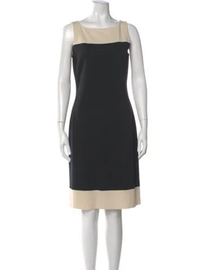 Pre-owned St John Wool Knee-length Dress In Black