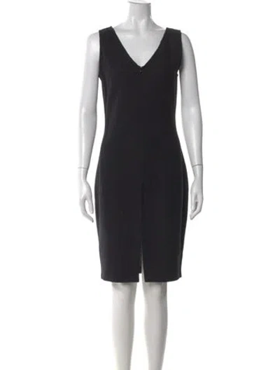 Pre-owned St John Wool Knee-length Dress In Black