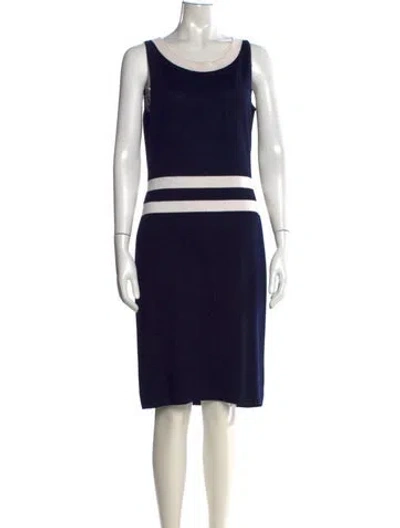Pre-owned St John Wool Knee-length Dress In Black