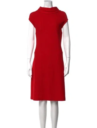 Pre-owned St John Wool Knee-length Dress In Red