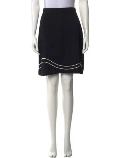 Pre-owned St John Wool Knee-length Skirt In Green