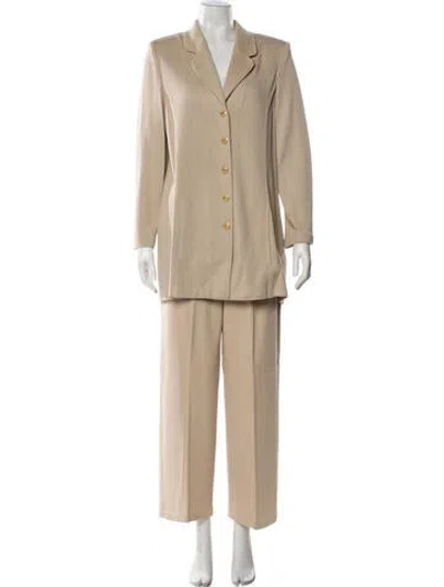 Pre-owned St John Wool Pantsuit In Neutral