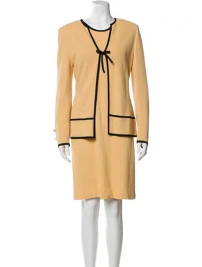 Pre-owned St John Wool Striped Skirt Set In Neutral