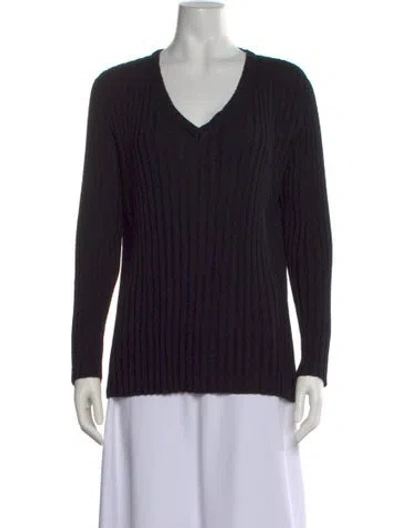 Pre-owned St John Wool V-neck Sweater In Black