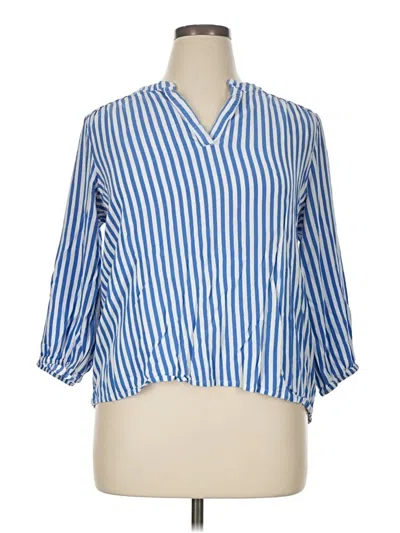 Pre-owned St. John's Bay 3/4 Sleeve Button Down Shirt In Blue