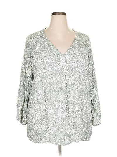 Pre-owned St. John's Bay 3/4 Sleeve T-shirt In Green