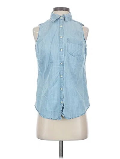 Pre-owned St. John's Bay Sleeveless Button Down Shirt In Blue