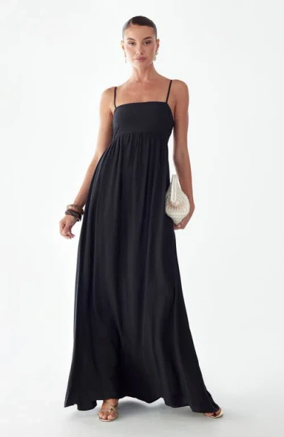 St Mrlo Aster Maxi Dress In Black