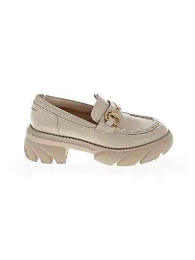Pre-owned Staccato Flats In Ivory