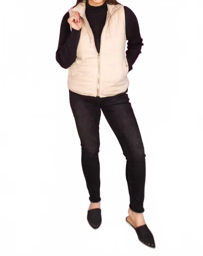 Staccato Herringbone Puffer Vest In Mauve In Pink
