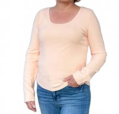 Staccato Let's Stay In Top In Light Peach In Neutral