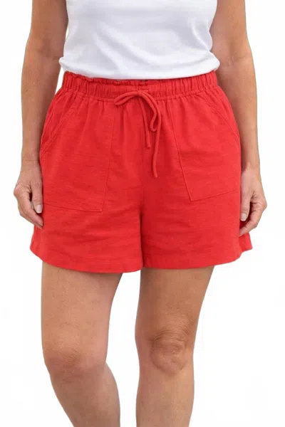 Staccato Patch Pocket Shorts In Coral In Red
