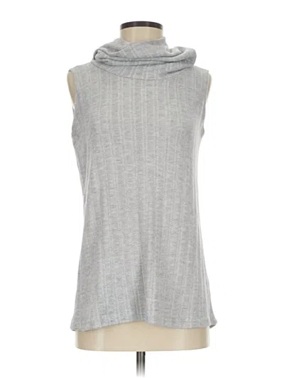 Pre-owned Staccato Sleeveless T-shirt In Gray