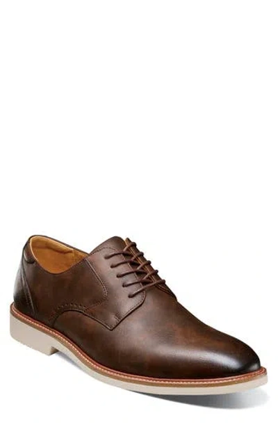 Stacy Adams Vinson Plain Toe Derby In Brown