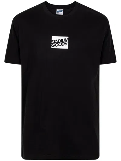 Stadium Goods Boxed Tilt Logo "black" T-shirt
