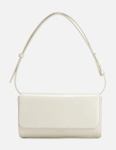 Stand Oil Butter Bag Classic In Neutral