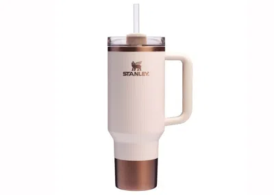 Pre-owned Stanley Comfort & Joy Collection Flowstate Holiday Quencher 40oz Tumbler In Gilded Sugar