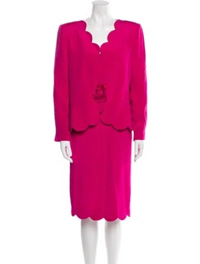 Pre-owned Stanley Platos Martin Ross Scalloped Accent Skirt Suit In Pink