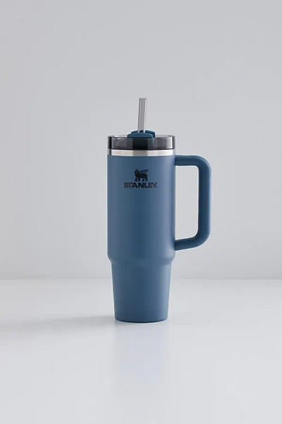 Stanley Quencher 2.0 Flowstate 30 oz Tumbler In Blue Spruce At Urban Outfitters
