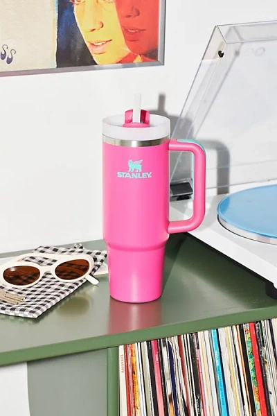 Stanley Quencher 2.0 Flowstate 30 oz Tumbler In Passion Pink At Urban Outfitters