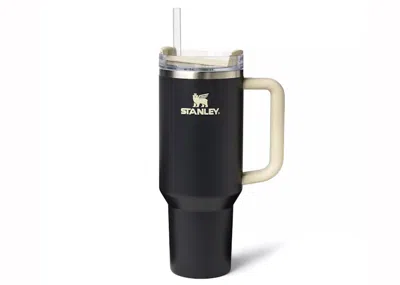 Pre-owned Stanley X Target Flowstate Quencher 40oz Tumbler In Black