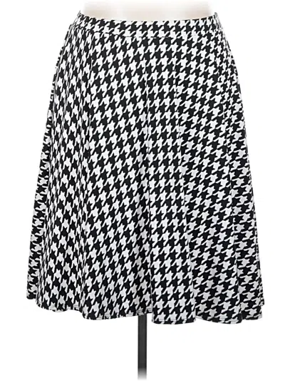 Pre-owned Star Vixen Casual Skirt In Black