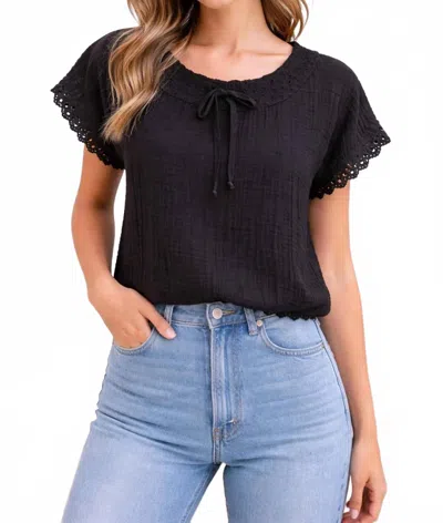 Starkx Hilton Top In Black