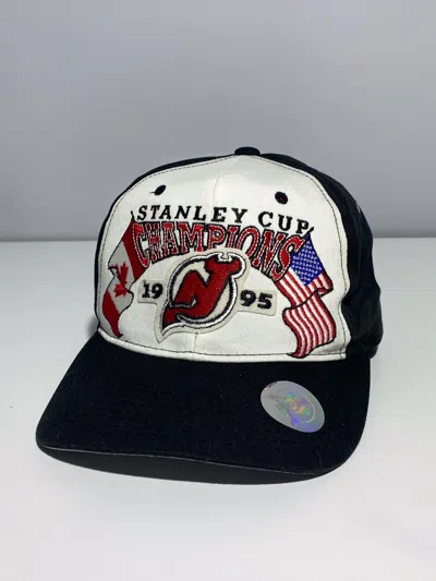 Pre-owned Starter X Vintage 1994 New Jersey Devils Stanley Cup Starter Cap Hat In Black/white